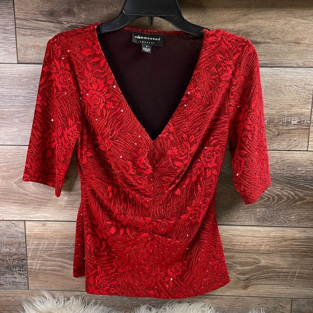 Connected Apparel Ladies Dress Blouse, Size Small, Red With Floral Design